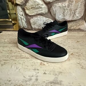 Reebok women’s club c sneakers us 11